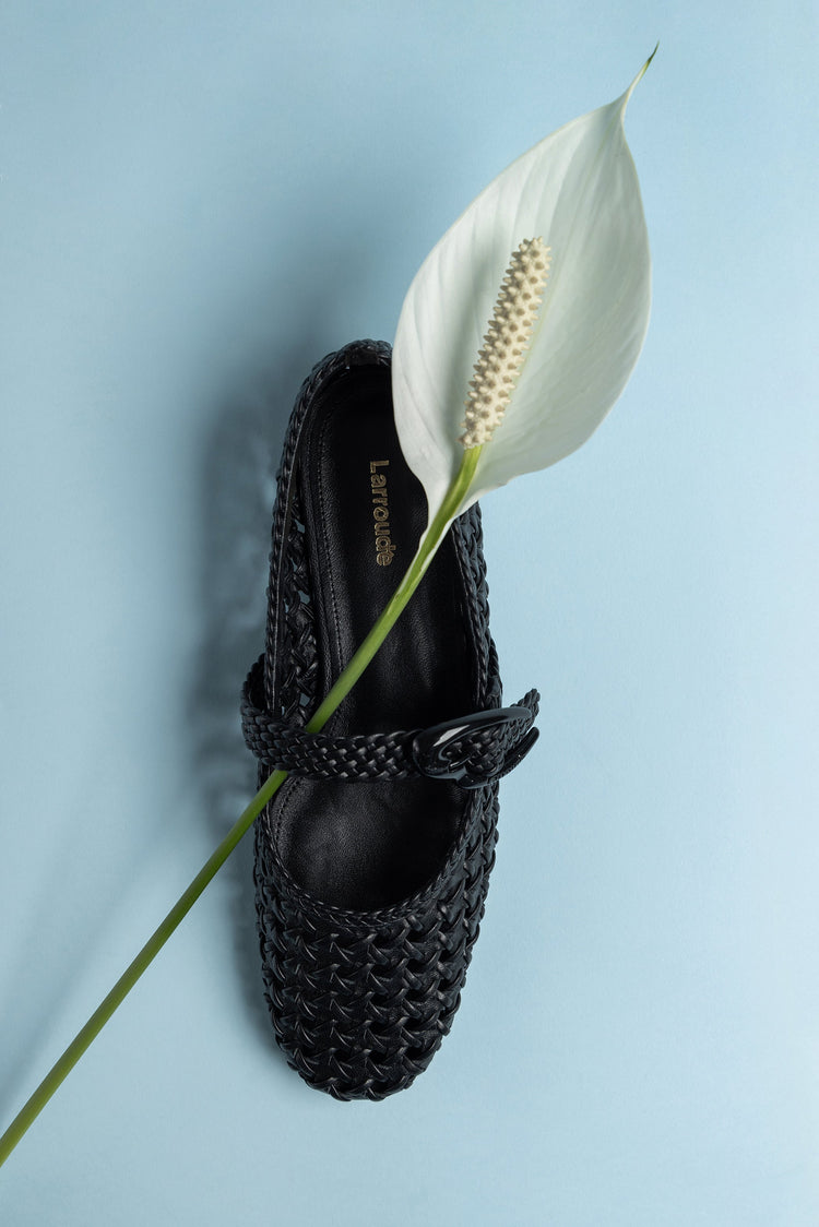 Verona New Macrame In Black Leather