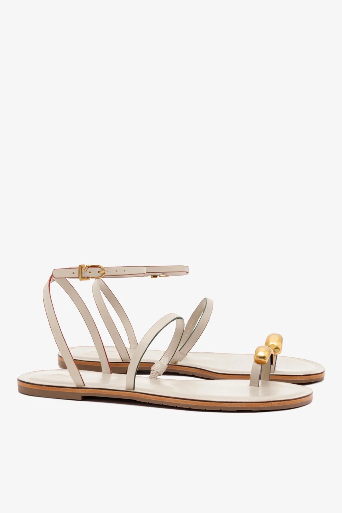 Biarritz Flat Sandal In Ivory Leather